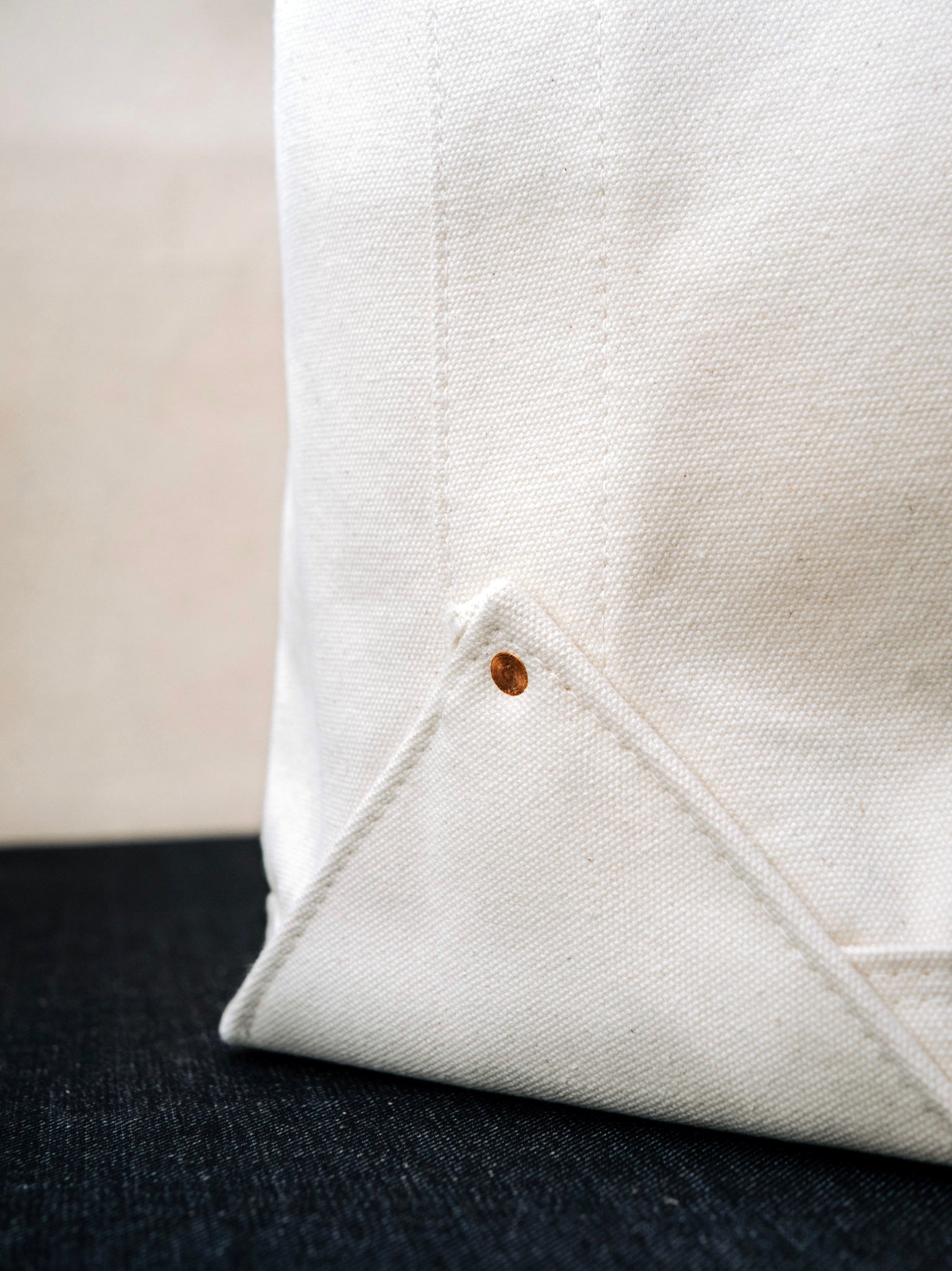 Coal Tote Bag – Natural Canvas