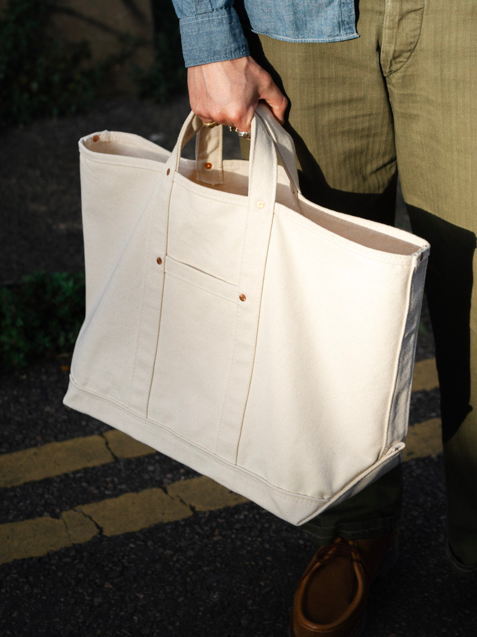 Coal Tote Bag – Natural Canvas